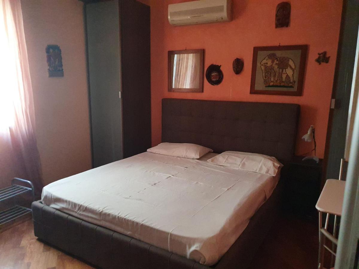 B&B Olania Кастелламмаре-ди-Стабия Экстерьер фото